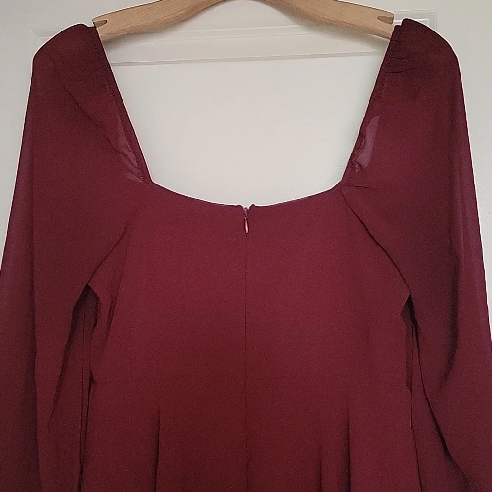 Lulus Tier to Enchant NWT Burgundy Long Sleeve Tiered Maxi Dress